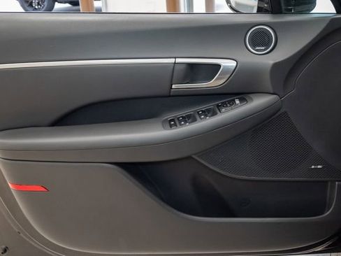 Used 2023 Hyundai Sonata SEL Plus FWD image 8