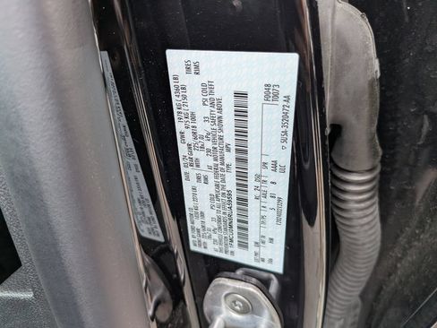 Used 2024 Ford Escape ST-Line w/ Tech Pack #1 FWD image 31