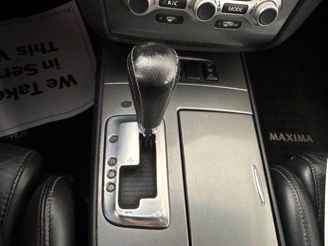 Used 2014 Nissan Maxima FWD image 25