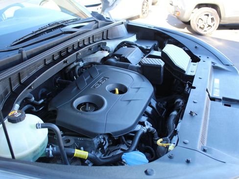 Used 2019 Hyundai Tucson SE image 29