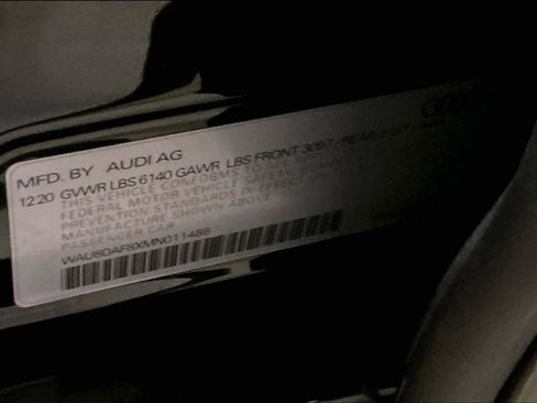 Used 2021 Audi A8 L 3.0T w/ Luxury Package image 32