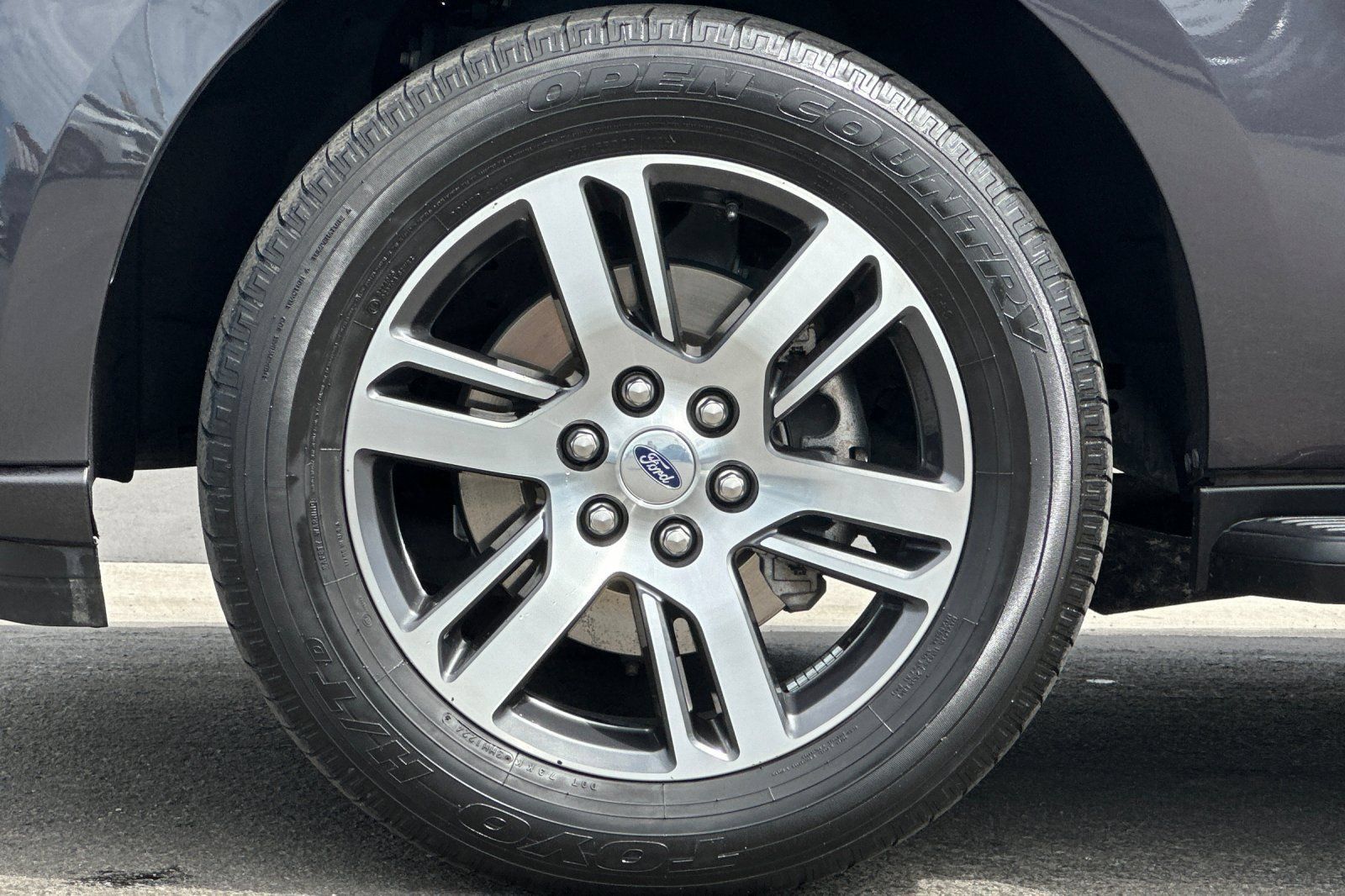 Certified 2024 Ford Expedition Max Limited RWD image 27