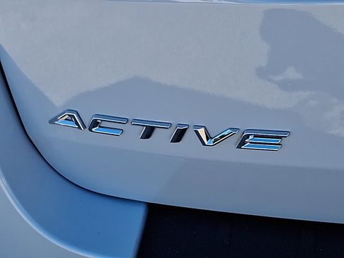 Certified 2025 Ford Explorer Active image 33