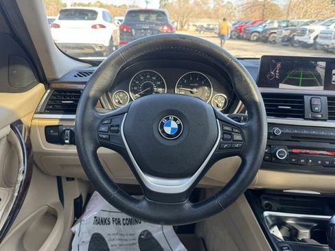 Used 2015 BMW 328i xDrive Sedan w/ Driver Assistance Package image 19