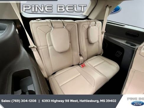 Used 2022 Lincoln Aviator Reserve w/ Elements Package Plus image 21