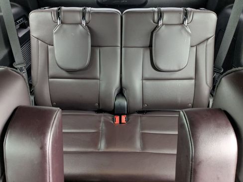 Used 2025 Ford Explorer Platinum w/ LUX Leather Package image 29