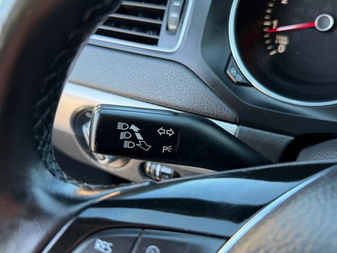 Used 2016 Volkswagen Jetta SE image 20