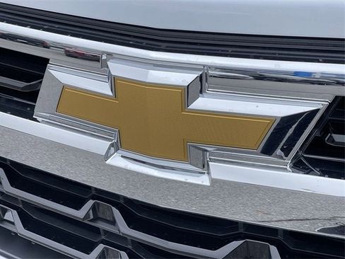 New 2025 Chevrolet Silverado 1500 LT w/ Convenience Package II image 32