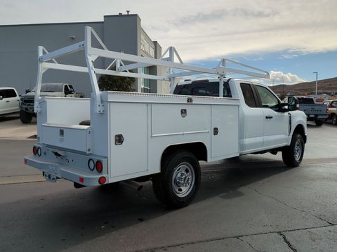 New 2025 Ford F350 XL w/ XL Chrome Package image 3