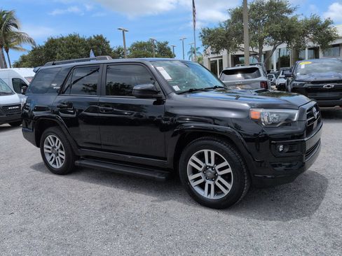 Used 2023 Toyota 4Runner TRD Sport RWD image 2