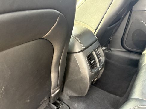 Used 2023 Jeep Cherokee Altitude Lux AWD/4WD image 18
