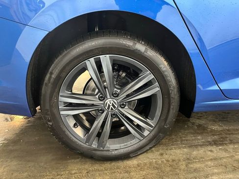 Used 2022 Volkswagen Jetta SE image 33