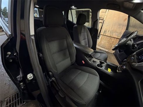 Certified 2022 GMC Terrain SLE w/ Driver Convenience Package image 25