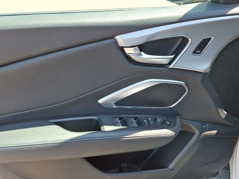Used 2024 Acura RDX SH-AWD image 12