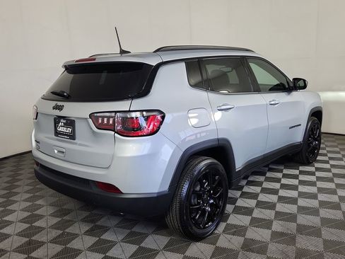 New 2025 Jeep Compass Latitude w/ Altitude Special Edition image 3