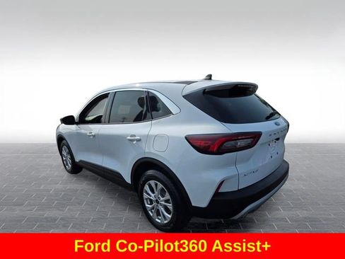Used 2023 Ford Escape Active w/ Tech Pack #1 FWD image 6