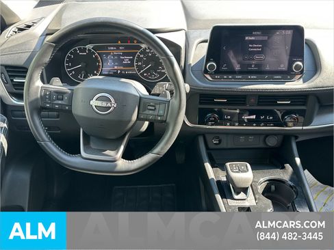 Used 2025 Nissan Rogue SV FWD image 15