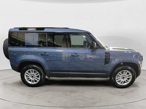 New 2026 Land Rover Defender 110 S AWD/4WD image 6