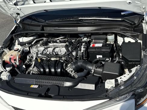 Used 2021 Toyota Corolla LE image 13