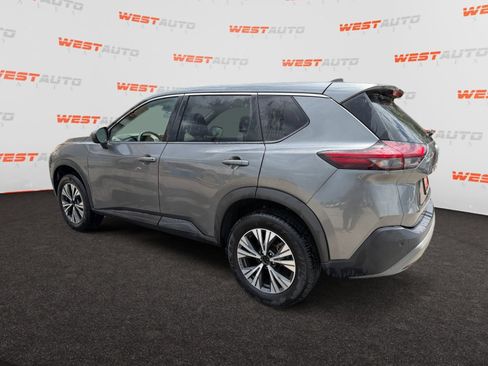 Used 2023 Nissan Rogue SV AWD/4WD image 3