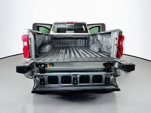 Used 2024 Chevrolet Silverado 3500 High Country w/ High Country Premium Package AWD/4WD image 29