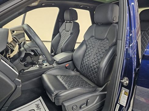 Used 2020 Audi SQ5 Prestige w/ Prestige Package image 19