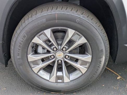 New 2026 Chevrolet Equinox LT image 31