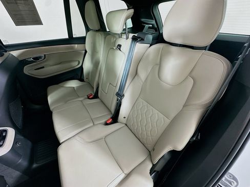 Used 2026 Volvo XC90 T8 Plus w/ Protection Package Premier AWD/4WD image 37