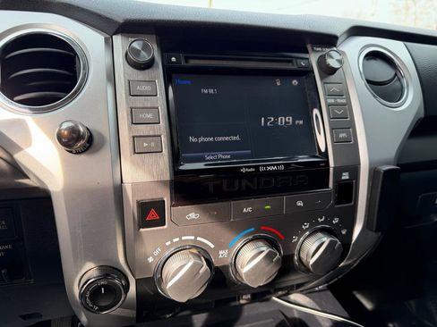 Used 2019 Toyota Tundra SR5 w/ SR5 Upgrade Package image 26