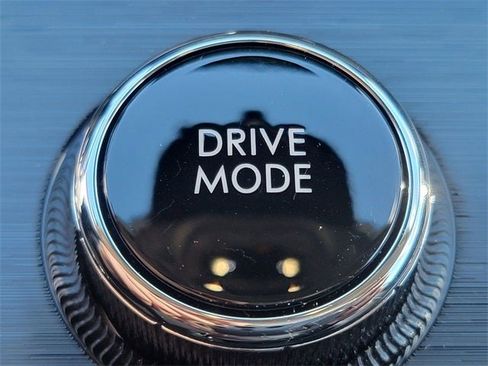 New 2026 Lincoln Aviator AWD image 8