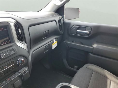 New 2026 Chevrolet Silverado 1500 Custom image 21