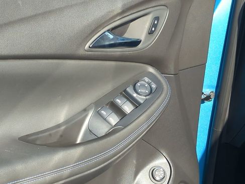 Used 2025 Buick Encore GX Sport Touring w/ Advanced Technology Package image 20