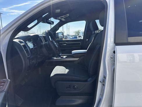 Used 2025 RAM 1500 Big Horn AWD/4WD image 7