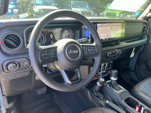 New 2026 Jeep Gladiator Rubicon AWD/4WD image 19