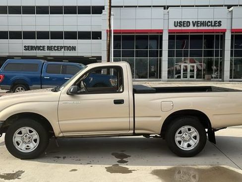 Used 2003 Toyota Tacoma 2WD Regular Cab image 3