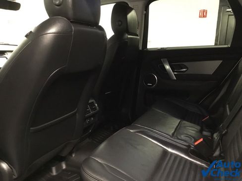 Used 2021 Land Rover Discovery Sport S image 30