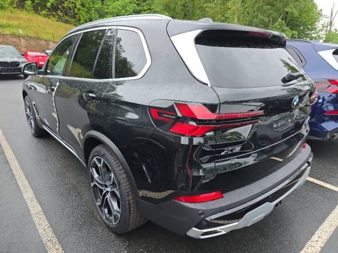 New 2026 BMW X5 xDrive40i w/ Climate Comfort Package AWD/4WD image 3