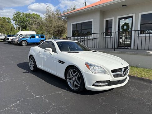 Used 2015 Mercedes-Benz SLK 250 w/ Premium Package image 1