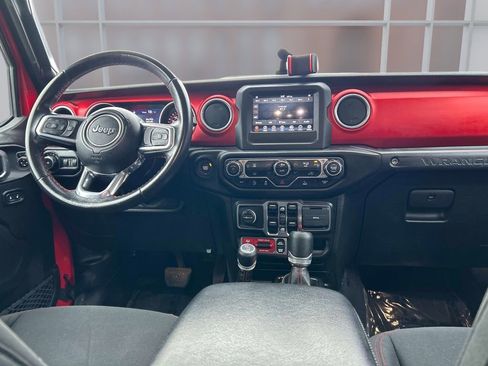 Used 2021 Jeep Wrangler Unlimited Rubicon AWD/4WD image 16