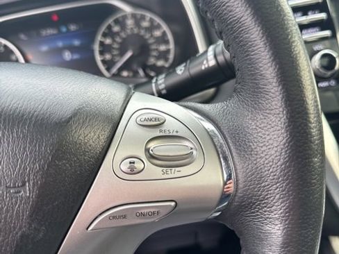 Used 2018 Nissan Murano Platinum w/ Cargo Package image 34