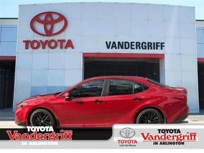 Used 2025 Toyota Camry SE