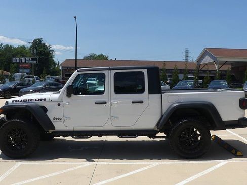 Used 2020 Jeep Gladiator Rubicon w/ Trailer Tow Package AWD/4WD image 2