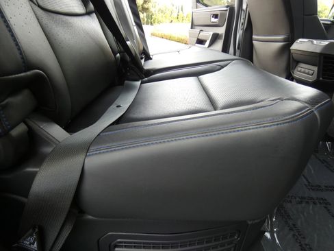 Used 2024 Toyota Tundra Platinum image 29