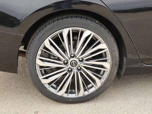 Used 2023 Nissan Altima 2.5 SL FWD image 7