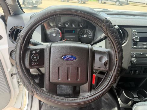 Used 2014 Ford F250 XL w/ Power Equipment Group RWD image 35