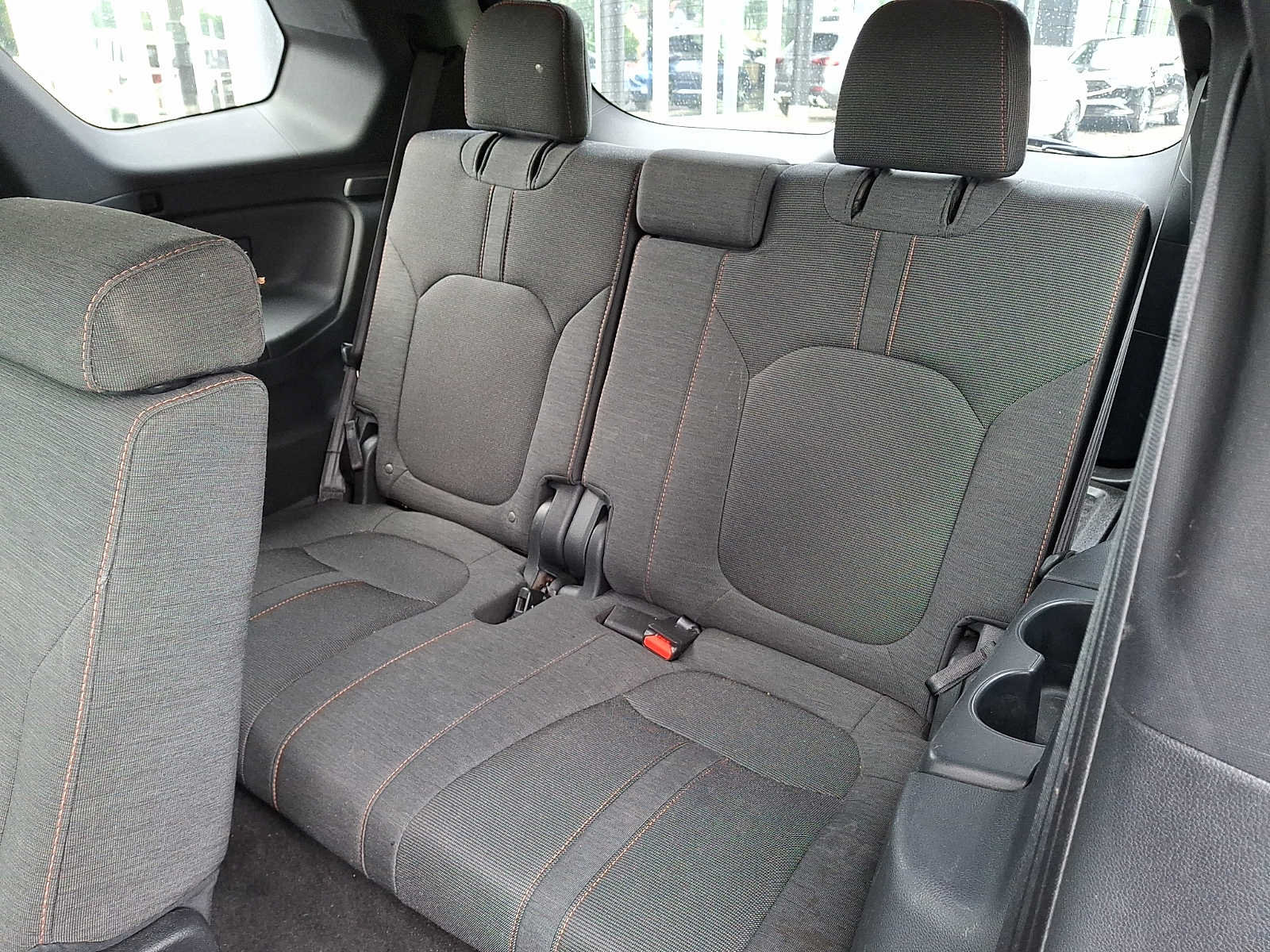 Used 2025 Honda Pilot Sport image 9