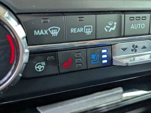 Used 2024 Ford F250 Lariat w/ Lariat Ultimate Package image 28