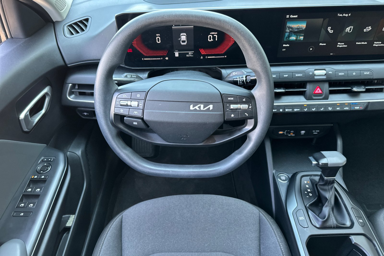 Used 2025 Kia K4 FWD image 15