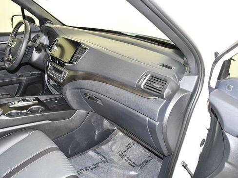 Used 2024 Honda Ridgeline TrailSport image 44