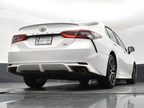 Used 2023 Toyota Camry SE image 13